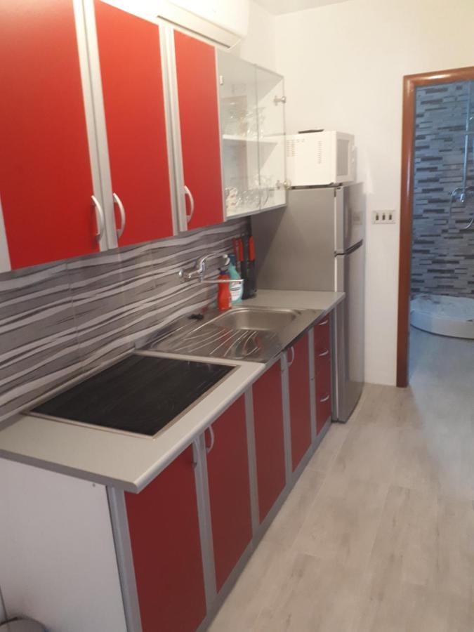 Apartments Mamich Каштела Экстерьер фото