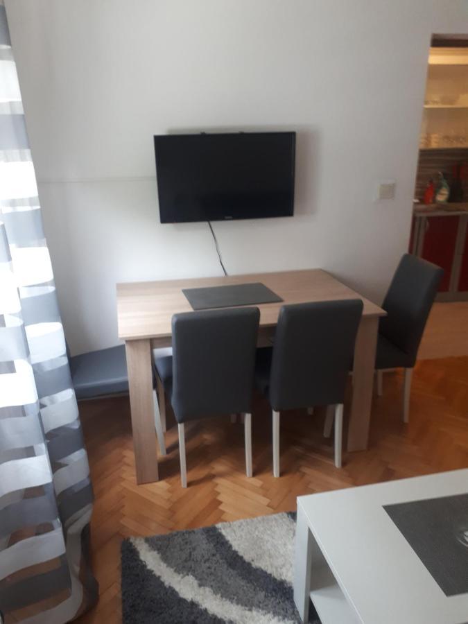 Apartments Mamich Каштела Экстерьер фото