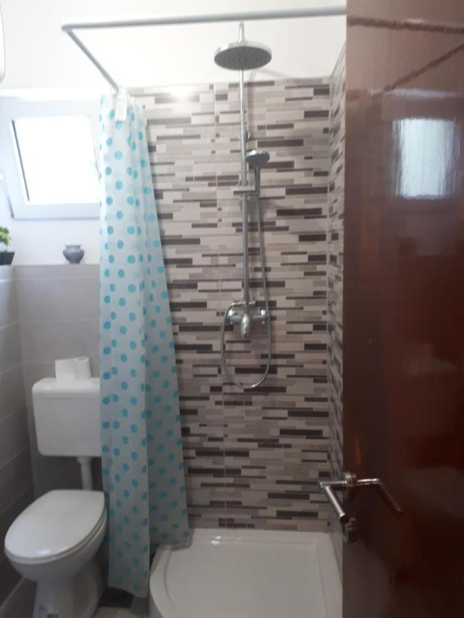 Apartments Mamich Каштела Экстерьер фото
